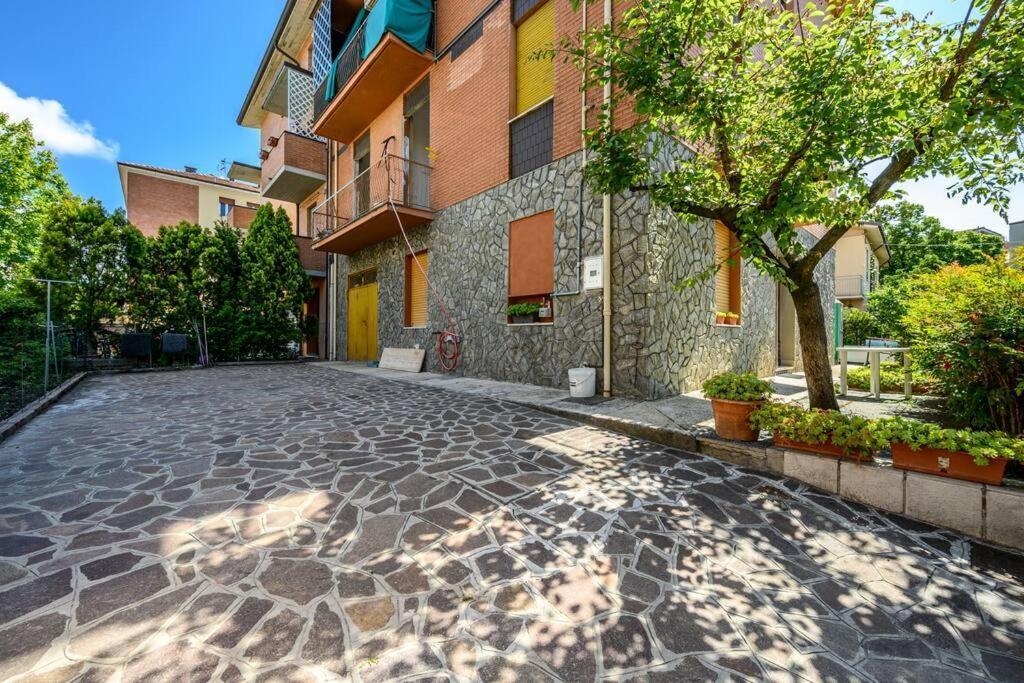 Ferienwohnung Parking&Wifi Free / Hesperia Groundfloor Oasis Modena Exterior foto